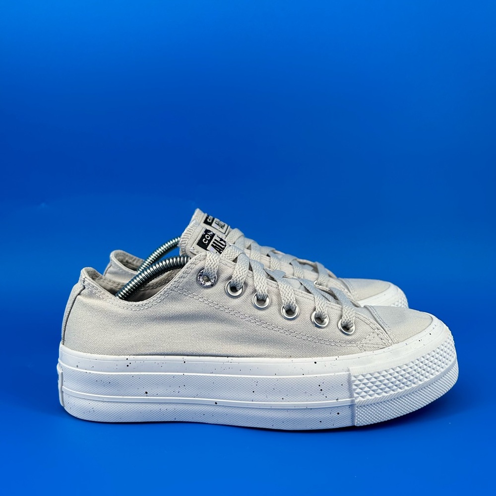 Women’s Canvas Platform Sneakers - Light Gray